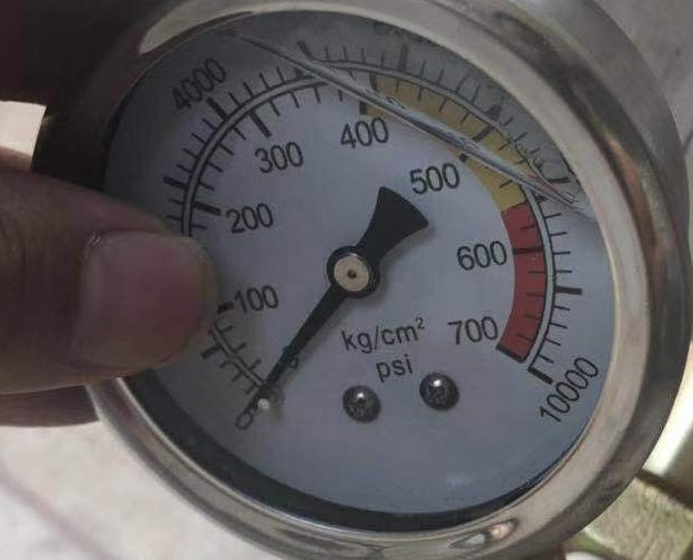 Details of Pressure Gauge（0–10000 PSI）— Replacement for All Adoration Injection Pumps (Dry / No Glycerin) 